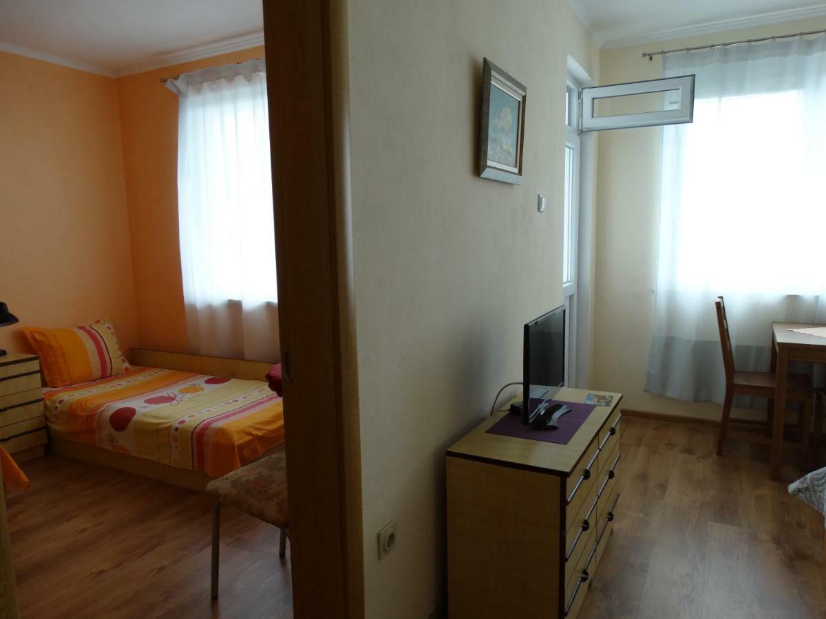 Дом Христови Tjernomorets Exteriör bild